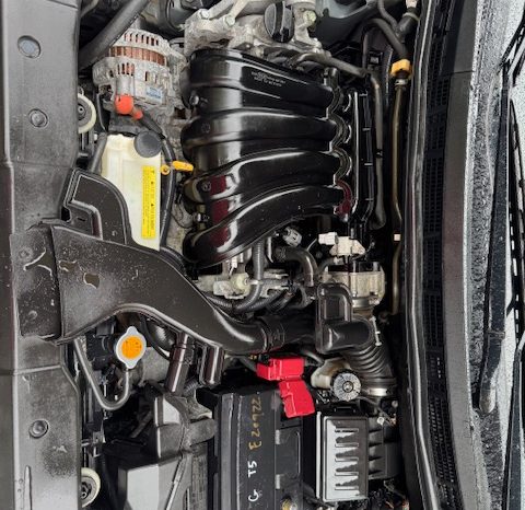 2012 Nissan Versa S full