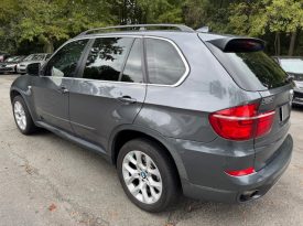 2013 BMW X5 xDrive35i (Charcoal)