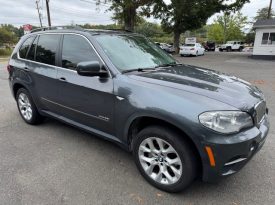 2013 BMW X5 xDrive35i (Charcoal)