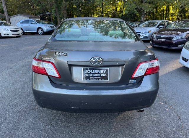 2007 Toyota Camry Hybrid (Green)