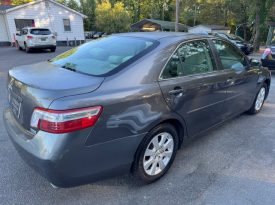 2007 Toyota Camry Hybrid (Green)
