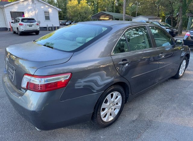 2007 Toyota Camry Hybrid (Green)