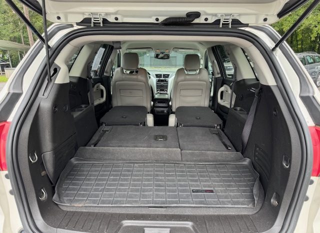 2012 Chevrolet Traverse LTZ AWD (White) full