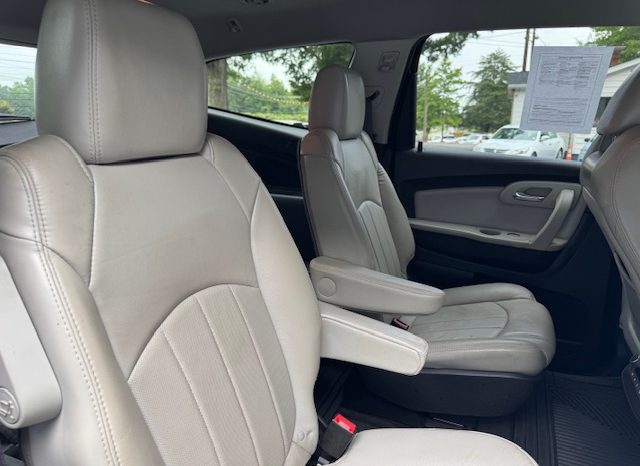 2012 Chevrolet Traverse LTZ AWD (White) full