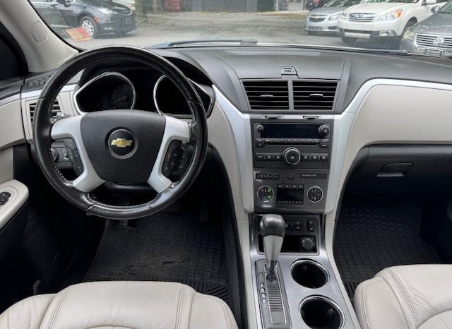 2012 Chevrolet Traverse LTZ AWD (White) full
