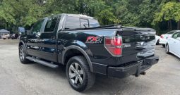 2014 Ford F-150 FX4 4×4 (Black)
