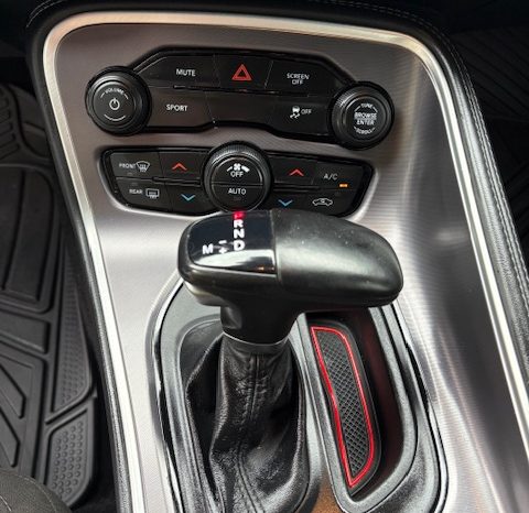 2020 Dodge Challenger SXT (Black) full