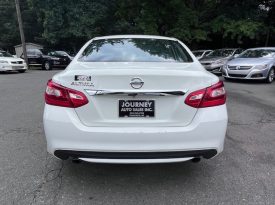 2016 Nissan Altima S (White)