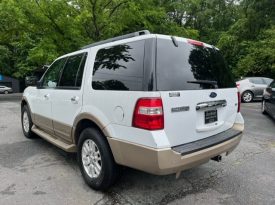 2014 Ford Expedition XLT (White)
