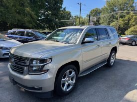 2016 Chevrolet Tahoe LTZ 4×4 (Gold)