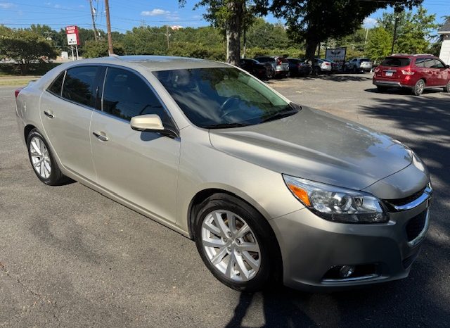 2016 Chevrolet Malibu Limited LTZ (Beige) full