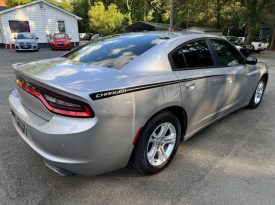 2015 Dodge Charger SE (Silver)
