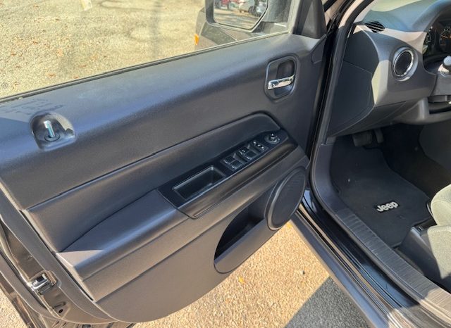 2016 Jeep Patriot Sport full