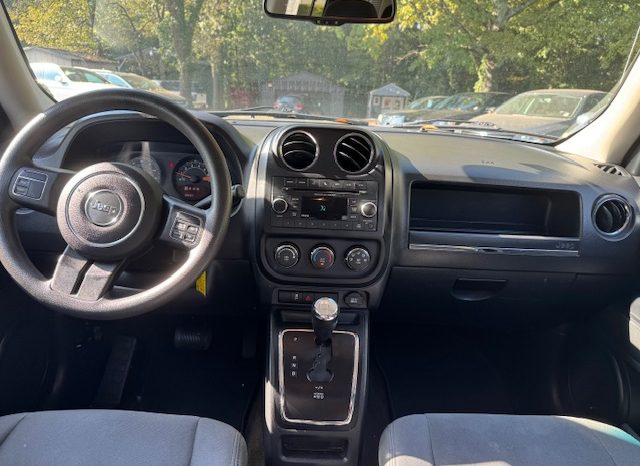2016 Jeep Patriot Sport full