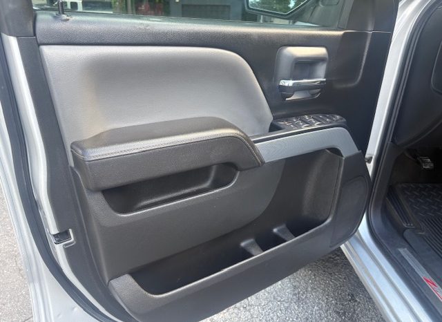 2017 Chevrolet Silverado LT Z71 (Silver) full