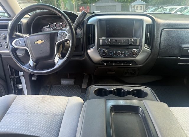 2017 Chevrolet Silverado LT Z71 (Silver) full