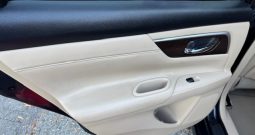 2013 Nissan Altima SE (Dark Blue)