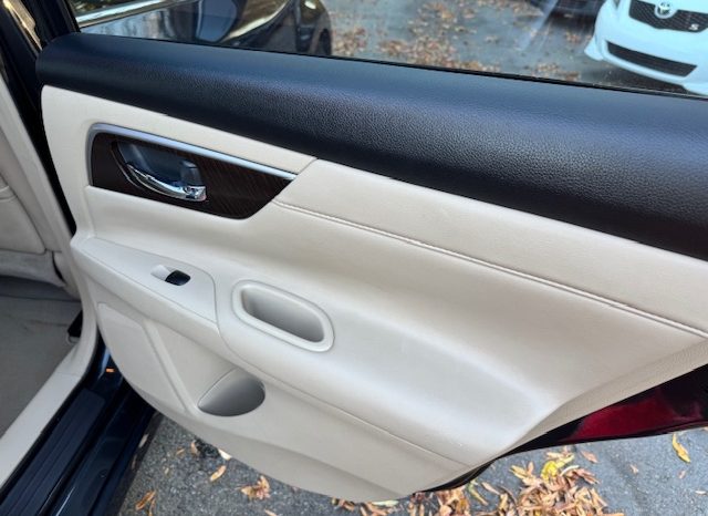 2013 Nissan Altima SE (Dark Blue) full