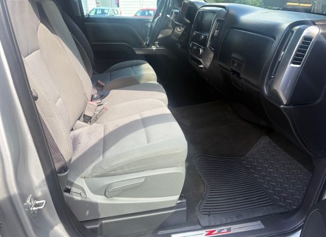 2017 Chevrolet Silverado LT Z71 (Silver) full