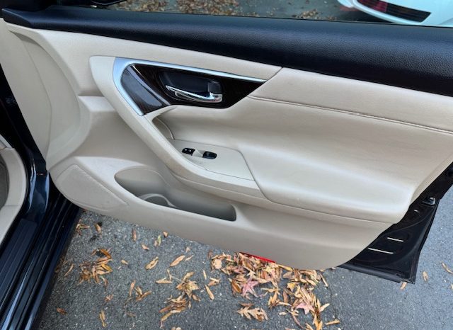 2013 Nissan Altima SE (Dark Blue) full