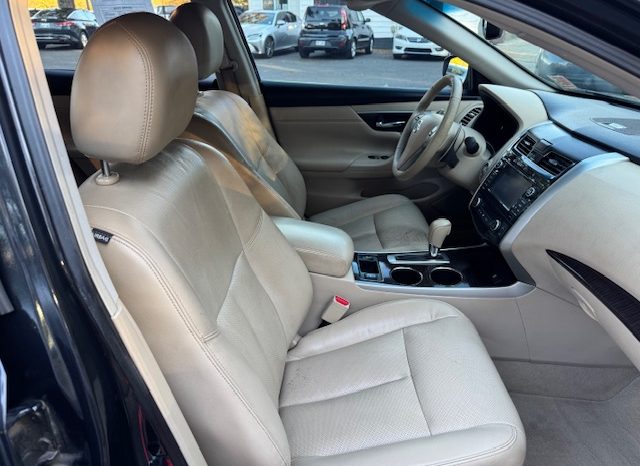 2013 Nissan Altima SE (Dark Blue) full