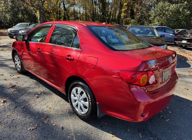 2010 Toyota Corolla LE (Burgundy)