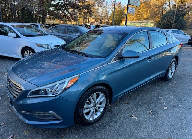 2015 Hyundai Sonata SE (Light Blue)