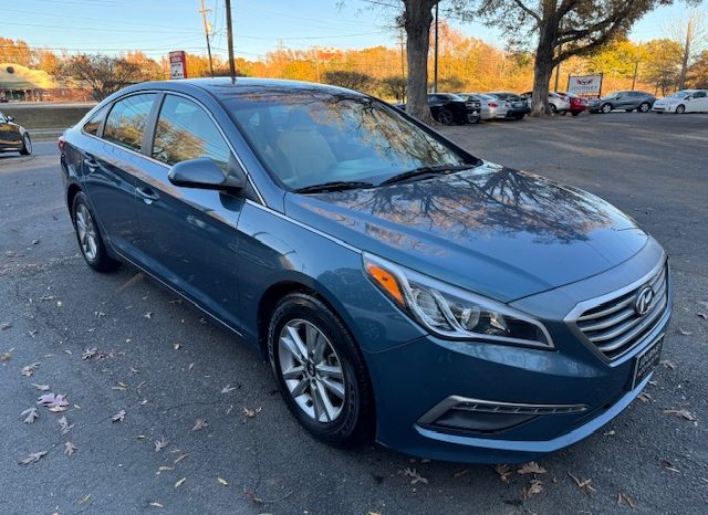 2015 Hyundai Sonata SE (Light Blue)