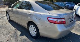2009 Toyota Camry LE (Beige)