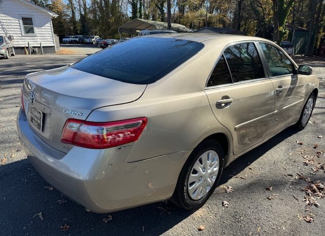 2009 Toyota Camry LE (Beige)