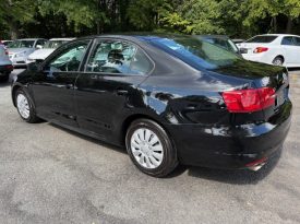 2014 Volkswagen Jetta (Black)