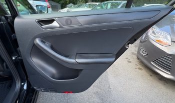 2014 Volkswagen Jetta (Black) full