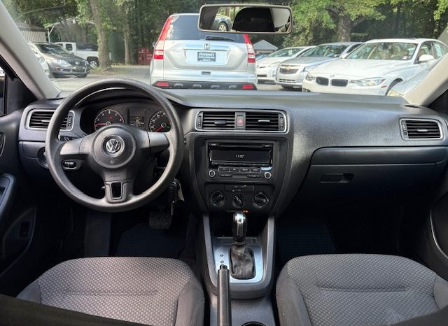 2014 Volkswagen Jetta (Black) full