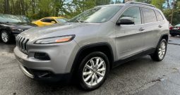2017 Jeep Cherokee Limited (Silver)