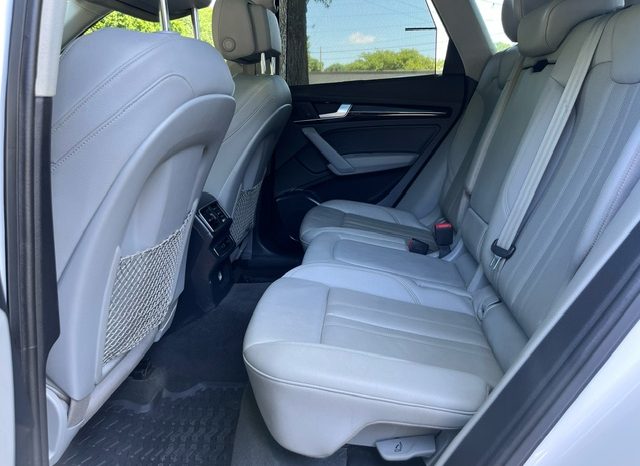 2018 Audi Q5 Premium Plus 2.0T Quattro (White) full