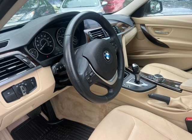 2014 BMW 328 i (White) full